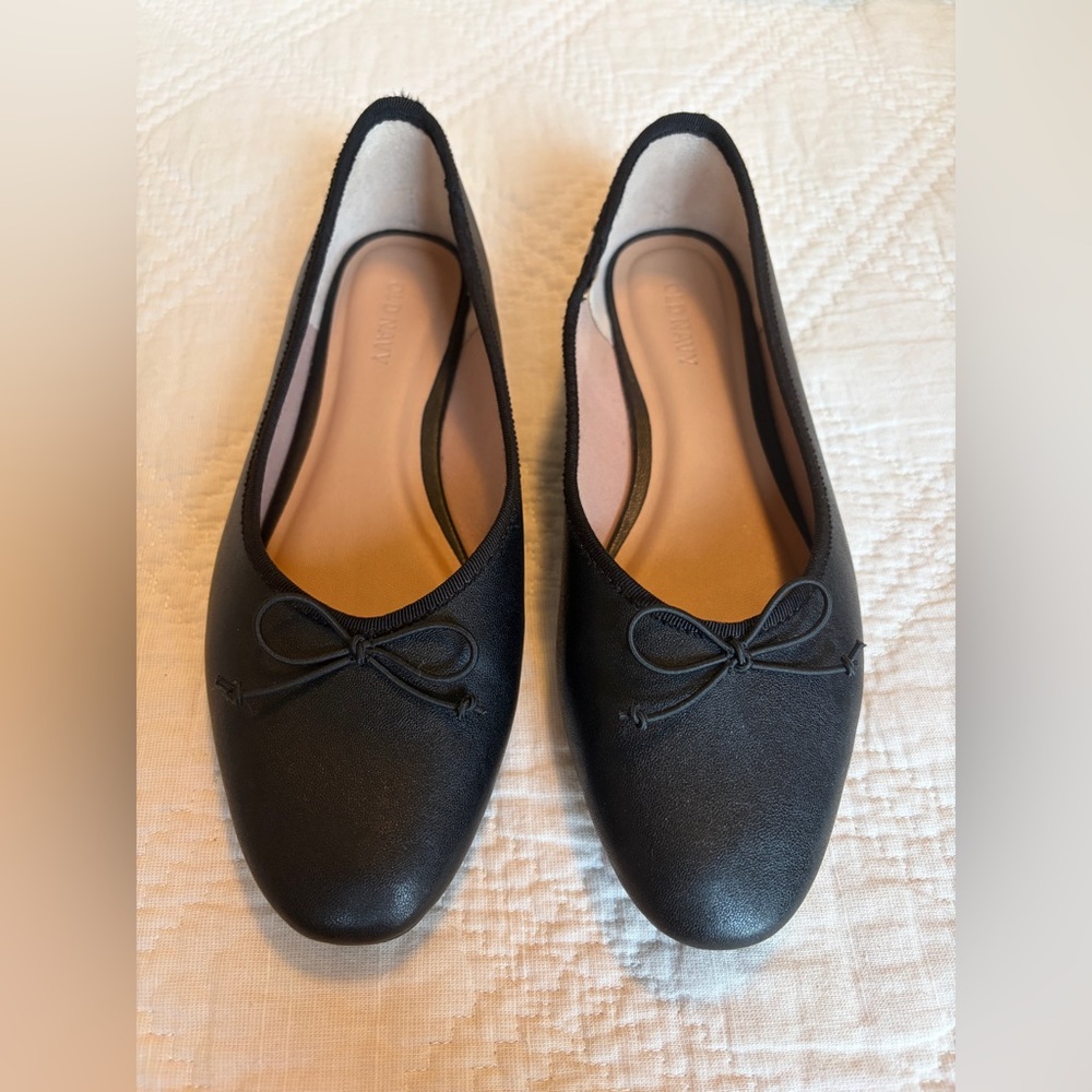 Black Ballet Flats